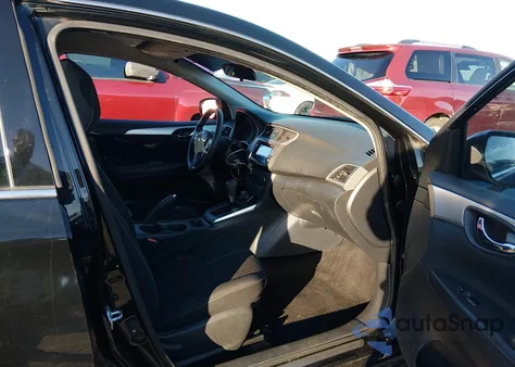 2016 Nissan Sentra S z USA, uszkodzony, nr VIN 3N1AB7AP1GY321910